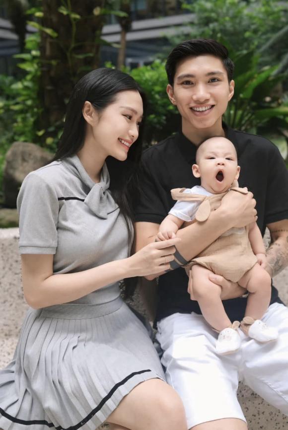 Doãn Hải My, Đoàn Văn Hâu, sao Việt 