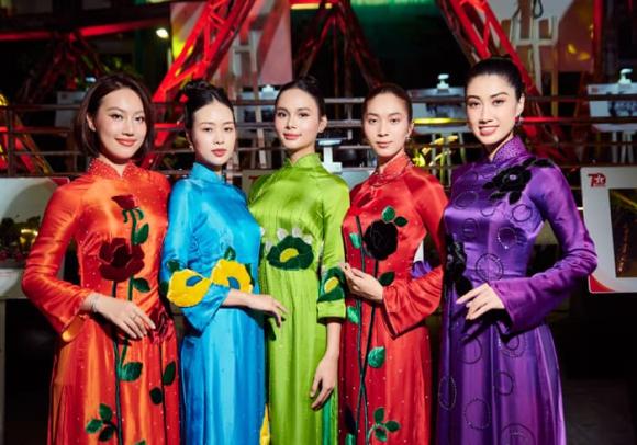 Nhà thiết kế đức hùng, áo dài đức hùng, thời trang đức hùng
