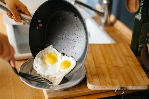 chảo chống dính bảo trì