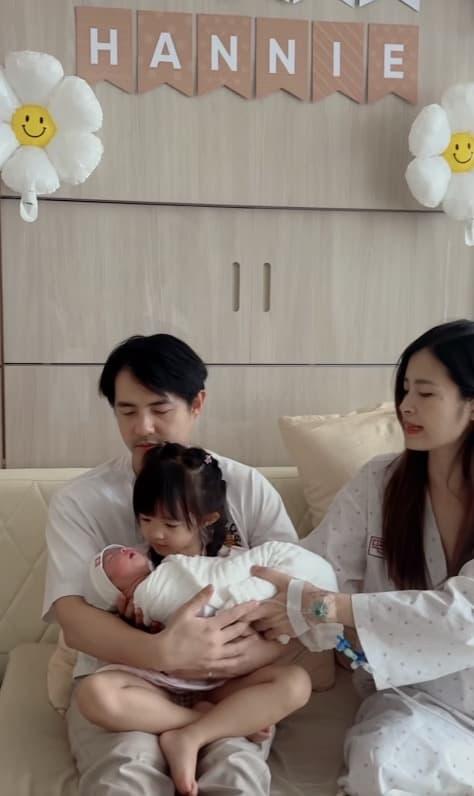 Winnie, ái nữ nhà Đông Nhi, sao Việt 