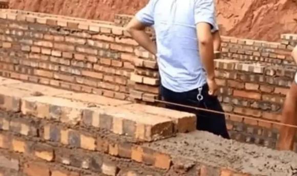 Một bức tường xây trên một bức tường sẽ hủy hoại một gia đình, Câu nói của người xưa, câu nói của người xưa về cuộc sống