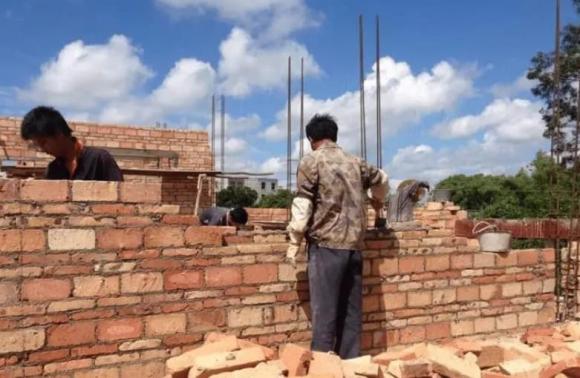 Một bức tường xây trên một bức tường sẽ hủy hoại một gia đình, Câu nói của người xưa, câu nói của người xưa về cuộc sống