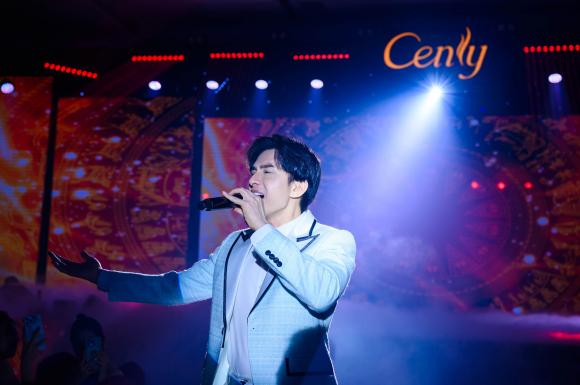 hoangkim1.jpg 0 Dấu Ấn Hoàng Kim, Đan Trường, Trung Quang, và Isaac