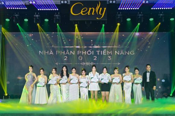 hoangkim1.jpg 3 Dấu Ấn Hoàng Kim, Đan Trường, Trung Quang, và Isaac