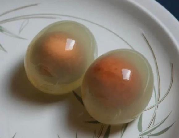  trứng, trứng chim cút, trứng trong