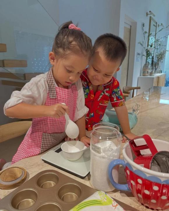 nữ ca sĩ hồ ngọc hà,ca sĩ Hồ Ngọc Hà,diễn viên Kim Lý, sao Việt