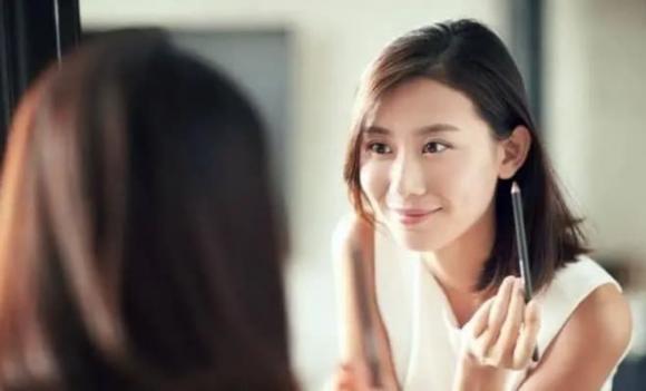 10 điều không nên nói, tiền tiết kiệm, kế hoạch, chuyện tình cảm, thành tích, thu nhập