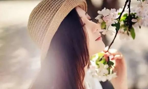 10 điều không nên nói, tiền tiết kiệm, kế hoạch, chuyện tình cảm, thành tích, thu nhập