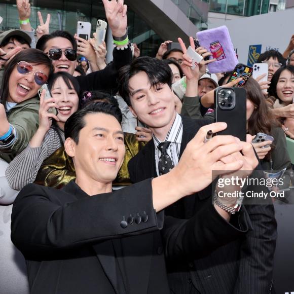 hyun bin, lee dong wook, angelina jolie, sao hàn 