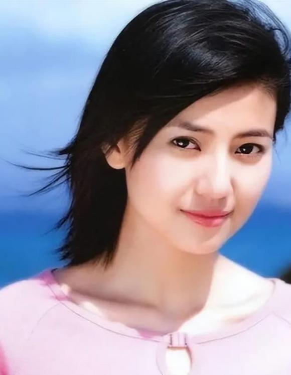 Bốn gương mặt đẹp nhất Trung Quốc, Lưu Diệc Phi, Chu Châu, Cao Viên Viên, Liễu Nham, Song Hye Kyo