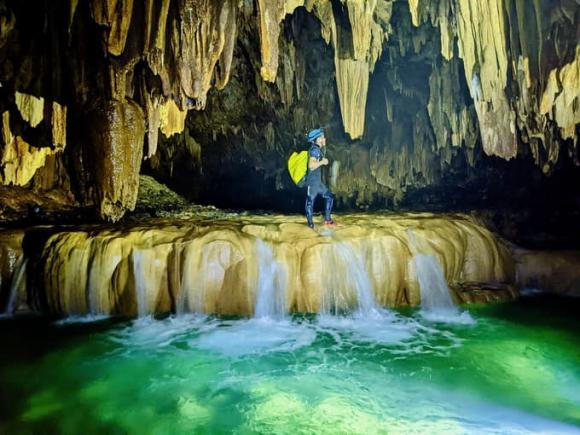 Hang động, hang mỏ gà, kỳ quan hang động