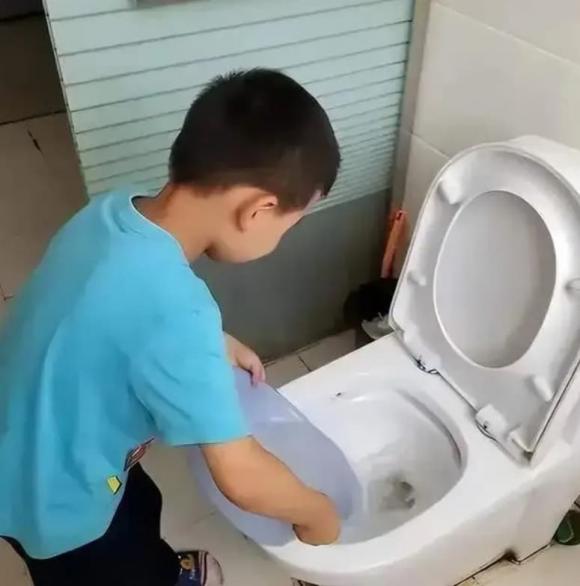lưu ý khi sử dụng bồn cầu, sử dụng bồn cầu, bồn cầu