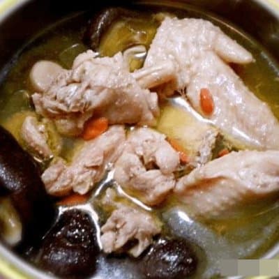  ức gà, chân gà