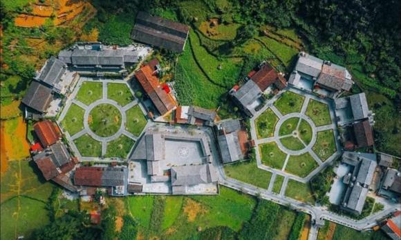 Ngôi làng cổ làm từ đất kỳ lạ ở Bắc Giang, làng cổ bắc hoa