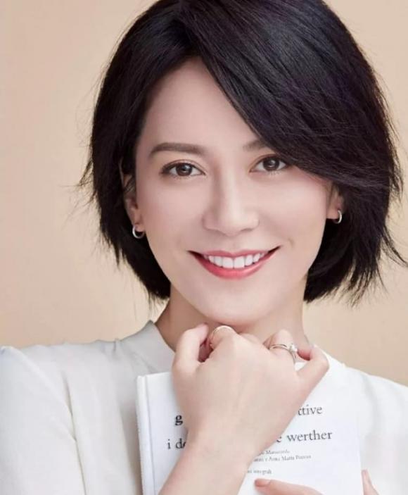 Du Phi Hồng, sao Hoa ngữ, nhan sắc không tuổi của Du Phi Hồng, Tiểu Lý Phi Đao