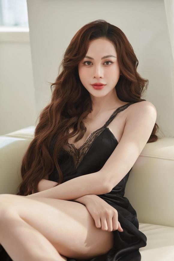 á hậu Lương Mỹ Kỳ, sao Việt