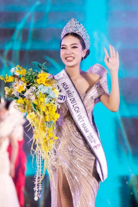 Võ Cao Kỳ Duyên, Hoa Hậu Du Lịch Việt Nam Toàn Cầu, sao Việt
