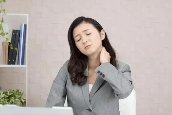 đau chân, đột quỵ,