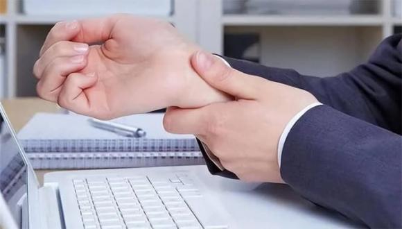 đau chân, đột quỵ,