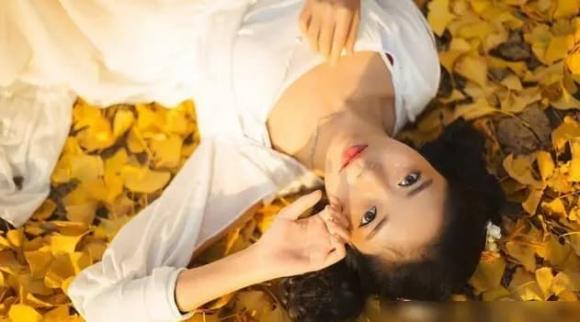 tình yêu, phụ nữ yêu, Ở độ tuổi nào phụ nữ chủ động tìm kiếm đàn ông?