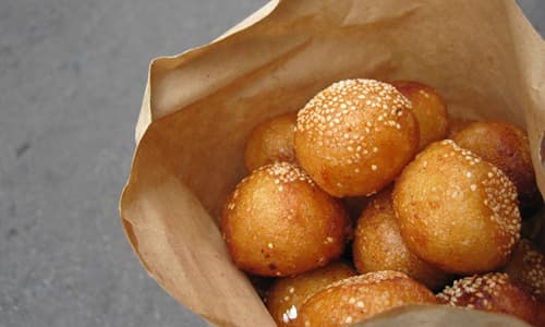 bánh rán vỉa hè, bán bánh rán vỉa hè, địa điểm bán bánh rán vỉa hè, bánh rán mặn, bánh rán vỉa hè Hà Nội, món ngon 