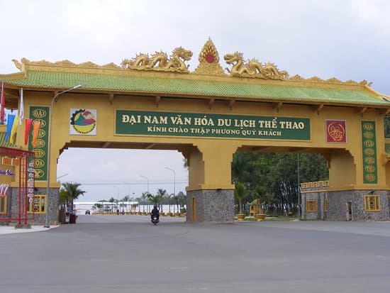 Khu du lịch Đại Nam, Khu du lịch Đại Nam miễn phí vé, Đại Nam miễn phí vé, Nguyễn Phương Hằng, kiến thức 