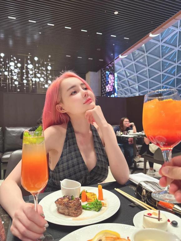 Ngân 98, hotgirl Ngân 98, Lương Bằng Quang, nhạc sĩ Lương Bằng Quang, ca sĩ Lương Bằng Quang, sao Việt