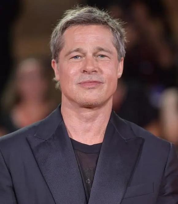 Brad Pitt, phẫu thuật thẩm mỹ, angelina jolie