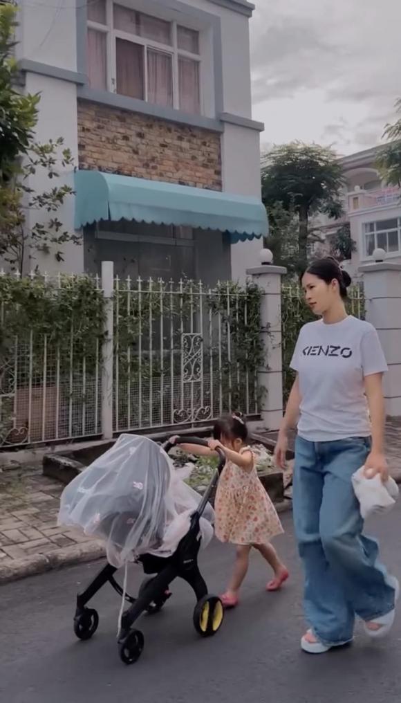 Đông Nhi, Ông Cao Thắng, Winnie, sao Việt 
