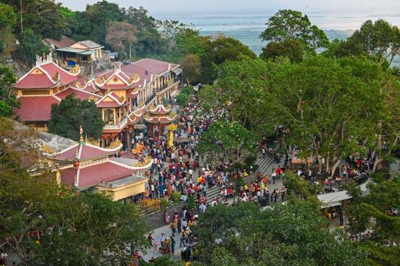 núi bà đen thờ ai, núi bà đen ở đâu, núi bà đen