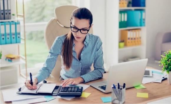 ngành học phù hợp với nữ sinh, ngành học tiềm năng, ngành học hot nhất