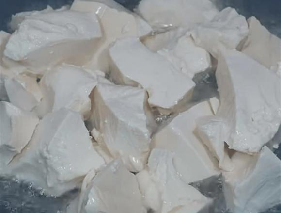chần đậu phụ, cách chần đậu phụ không bị nát, chần đậu phụ bằng nước nóng hay lạnh