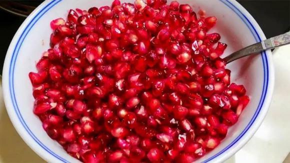 cách gọt quả lựu