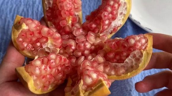 cách gọt quả lựu