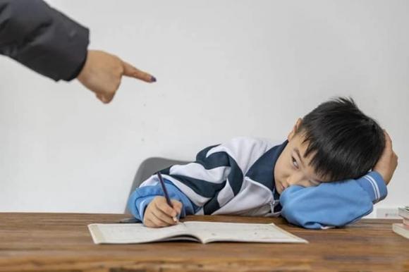 trẻ chán học, trẻ thích học, dạy con, 