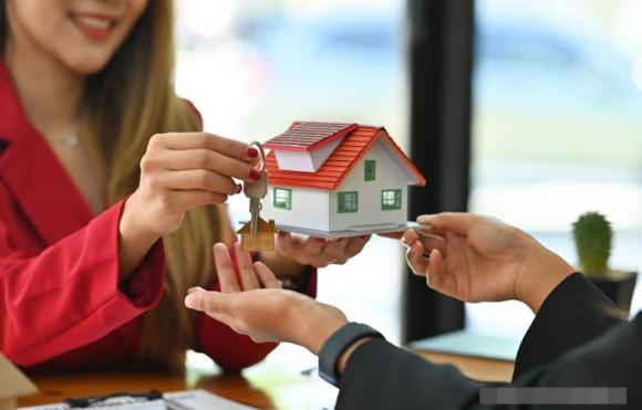 Bán nhà có cần phải ký cả hai vợ chồng không?, bán nhà đất