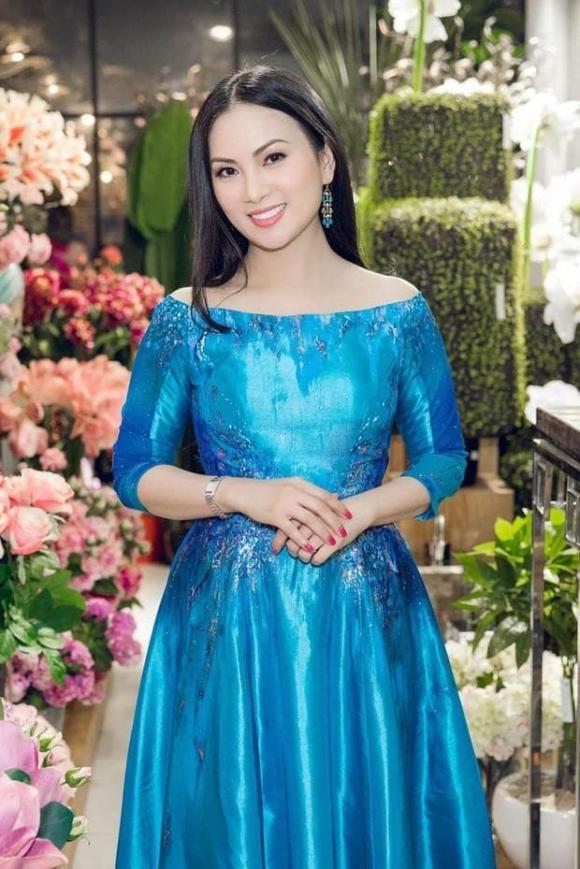 ca sĩ Hà Phương, em gái Cẩm Ly, tỷ phú Chính Chu