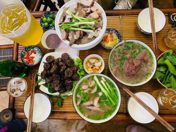 địa chỉ bán lòng lợn ngon ở hà nội, lòng lợn ngon, lòng lợn hà nội, lòng lợn hà đông, quán lòng lợn ngon