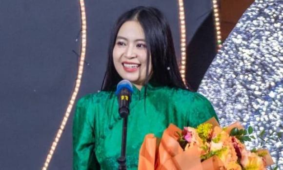 hoàng thùy linh, rapper Đen Vâu, sao Việt