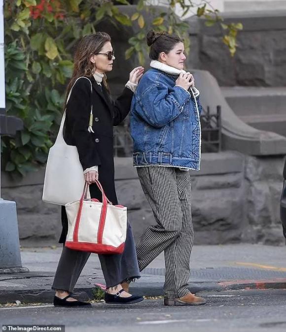 suri cruise, tom cruise, sao hollywood 