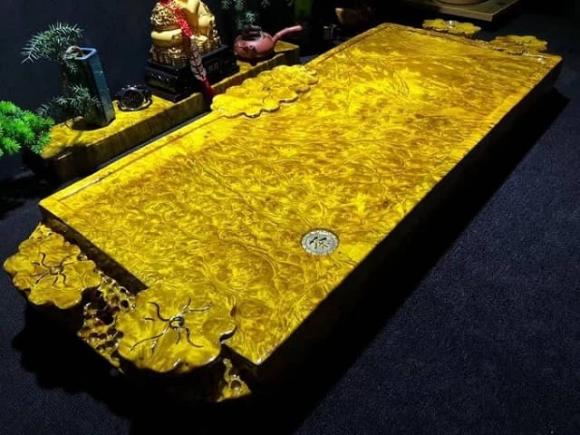 ngôi nhà nghìn tỷ, ngôi nhà gỗ quý