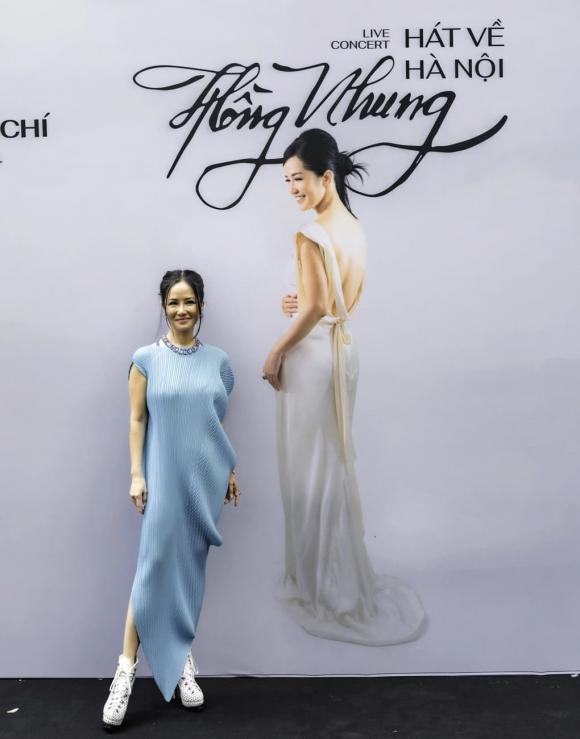 Diva hồng nhung, diva thanh lam, hồng nhung bị ngã gãy tay