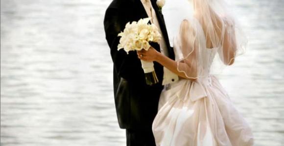 cưới chạy tang, đám cưới chạy tang, cưới chạy tang có sao không, cưới chạy tang có xui xẻo không, đám cưới 