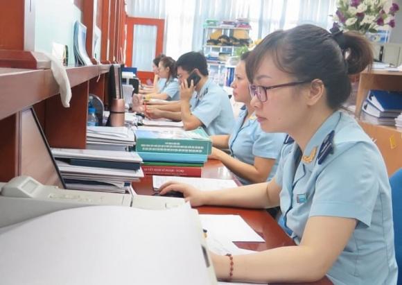 Nhân viên hải quan, học ngành gì để làm hải quan