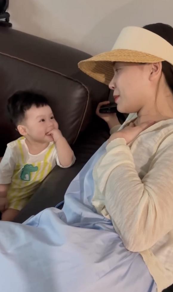 Sam, con của Sam 