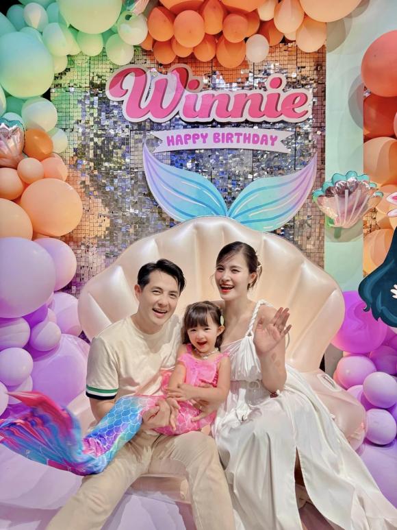 Winnie, Đông Nhi, Ông Cao Thắng 