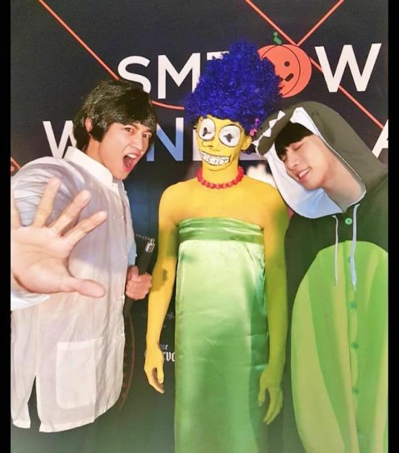 hoá trang Halloween