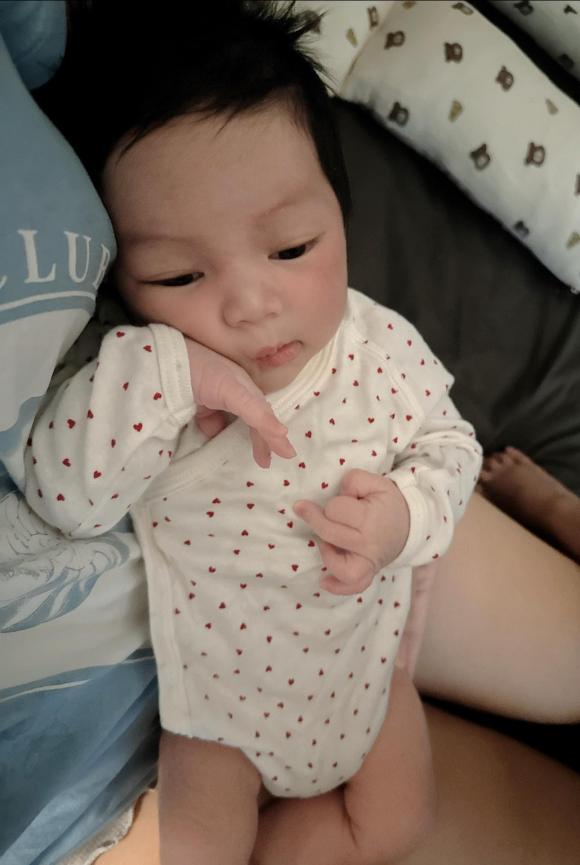 Quỳnh Thư, người mẫu Quỳnh Thư 