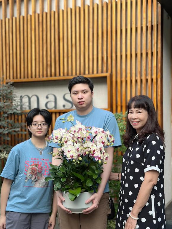 Sao việt hôm nay, tin sao việt 11/11, tin sao việt mới nhất