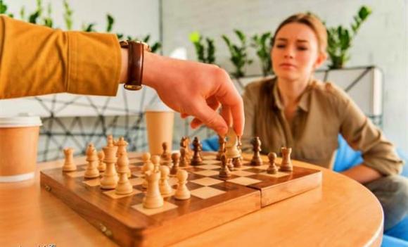 biến đối thủ thành quân cờ, Suy nghĩ của kẻ mạnh